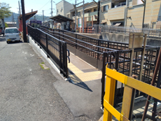 車折神社駅嵐山行階段